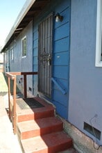 517 Central Ave in Pittsburg, CA - Building Photo - Building Photo