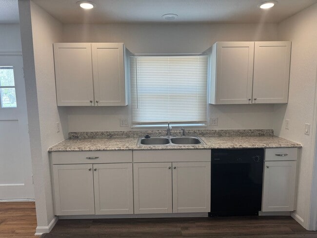 2405 11th Ave in Greeley, CO - Building Photo - Building Photo