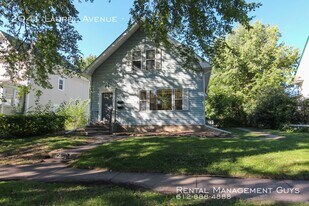 2041 Laurel Ave in St. Paul, MN - Building Photo