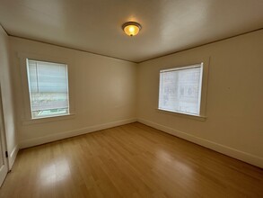 1811 Mission St in Santa Cruz, CA - Building Photo - Building Photo