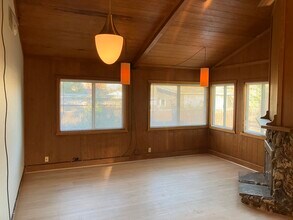 2094 1/2 Arthur St in Eugene, OR - Building Photo - Building Photo