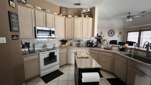 2504 Blue Holly Dr in Corinth, TX - Building Photo - Building Photo