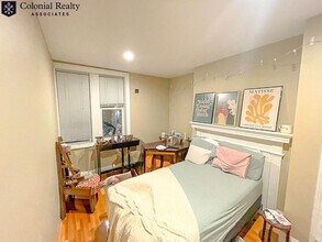 74 Egmont St in Brookline, MA - Building Photo - Building Photo