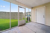 1000 Banister Loop photo'