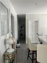 1485 Centerville Rd in Warwick, RI - Building Photo - Building Photo