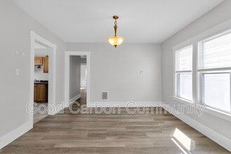 2273 Delaware Ave in Buffalo, NY - Building Photo - Building Photo