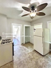 8002 Bellevue Ave in Cleveland, OH - Building Photo - Building Photo