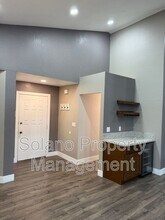 921 Hickory Ave in Fairfield, CA - Building Photo - Building Photo