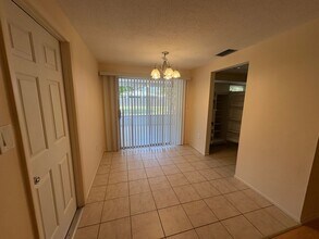 22380 Nyack Ave in Port Charlotte, FL - Building Photo - Building Photo
