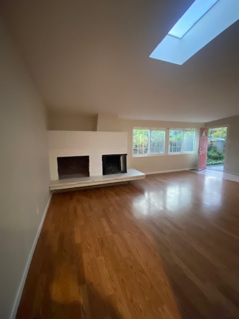 447 W 2nd St in Cloverdale, CA - Foto de edificio - Building Photo