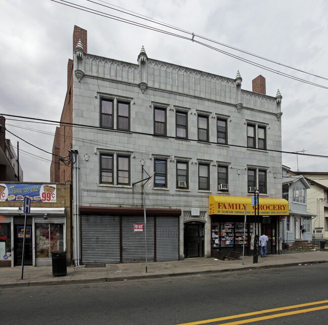 867 Stuyvesant Ave