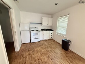 2234 Piedmont Pl in Wichita Falls, TX - Building Photo - Building Photo