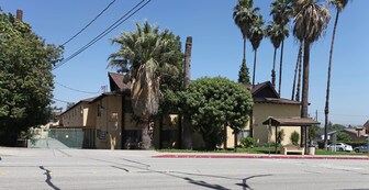1817 Highland Ave in Duarte, CA - Building Photo