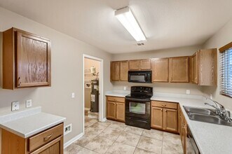 1824 Cambridge Blue in San Antonio, TX - Building Photo - Building Photo