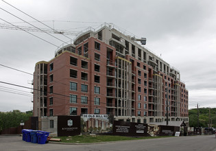 Riverhouse at the Old Mill in Toronto, ON - Building Photo - Building Photo