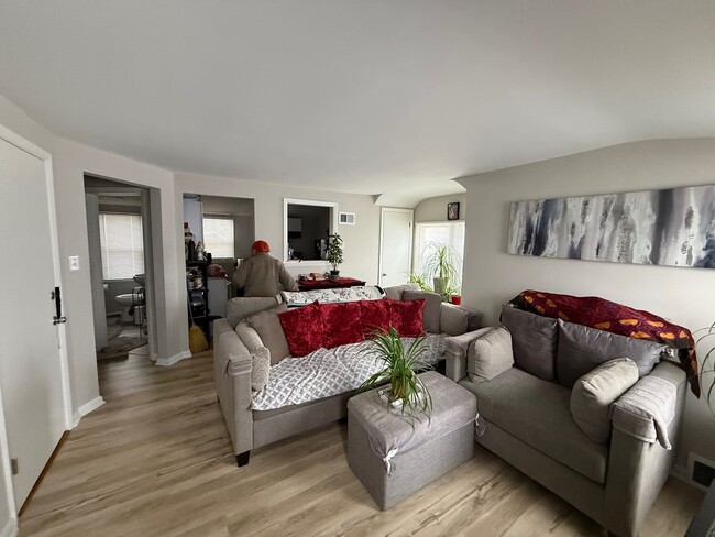 property at 2915 N 54th St