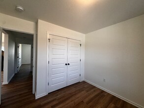 935 N Labrador Ave in Republic, MO - Building Photo - Building Photo