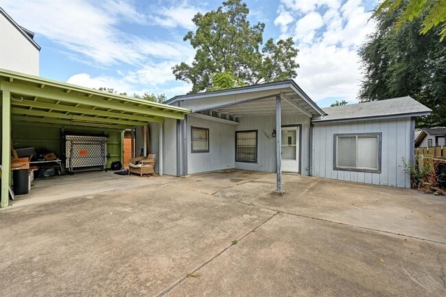 1706 Riverview St in Austin, TX - Building Photo - Building Photo