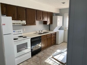 171 Lois Dr in Gray, TN - Building Photo - Building Photo