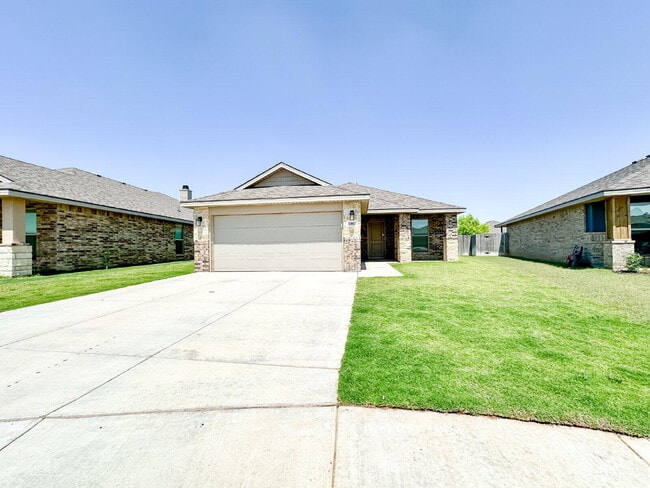 property at 13803 Quanah Ave