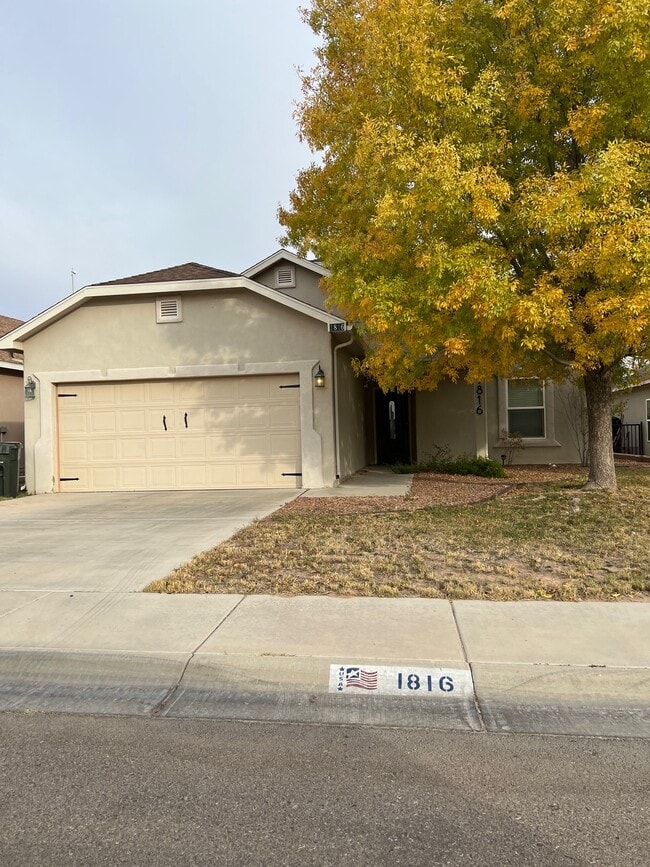 property at 1816 Hays Dr