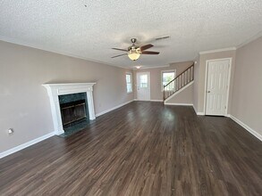 550 Farmingdale Rd SE in Huntsville, AL - Building Photo - Building Photo
