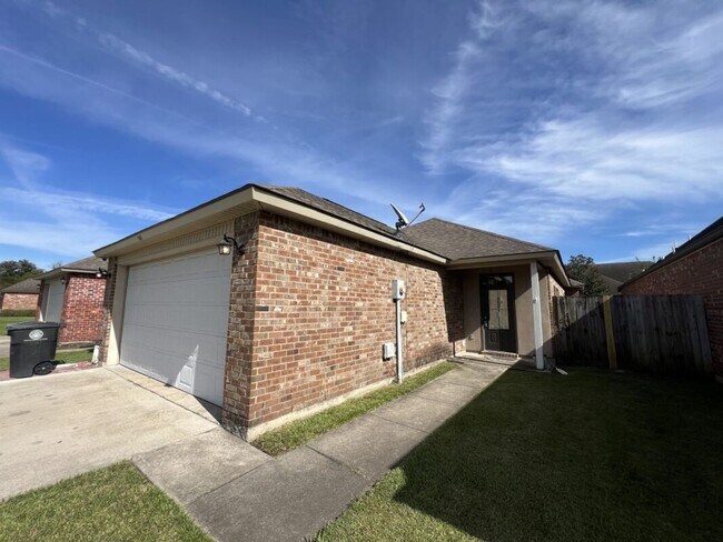 767 Summer Breeze Dr in Baton Rouge, LA - Building Photo - Building Photo