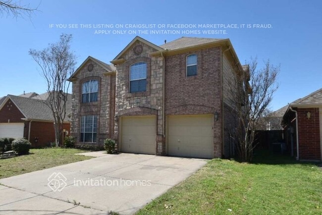 property at 10113 Pear St