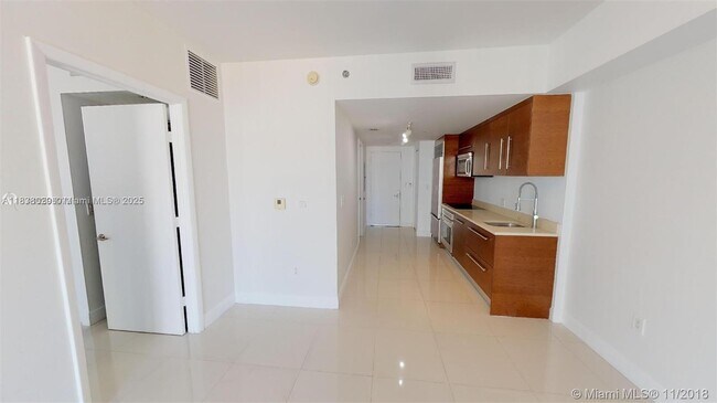 property at 465 Brickell Ave