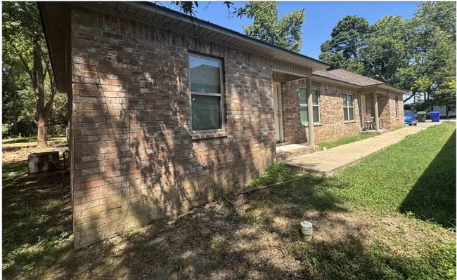 1413 Hardy St in Conway, AR - Building Photo - Building Photo