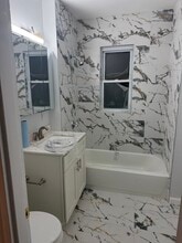 10 Humphreys St, Unit 2 in Boston, MA - Building Photo - Building Photo