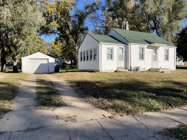 property at 46 Martinview Rd