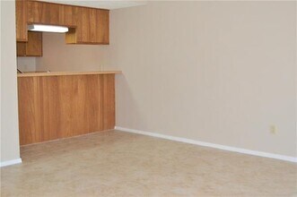 1247 Dallas Dr in Denton, TX - Building Photo - Building Photo