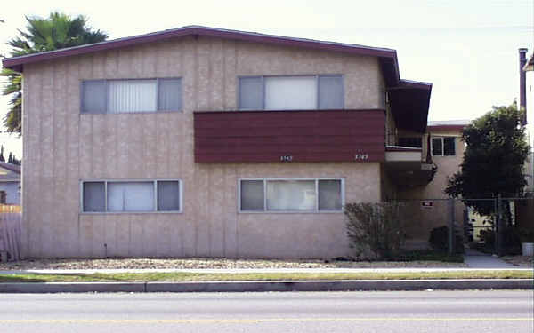 3745 S Centinela Ave in Los Angeles, CA - Building Photo