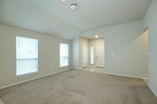 6045 Urbano Bnd in Round Rock, TX - Building Photo - Building Photo