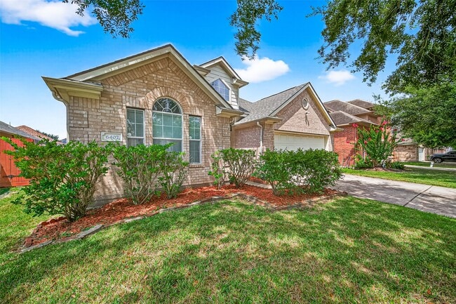 6407 Capridge Dr in Houston, TX - Foto de edificio - Building Photo