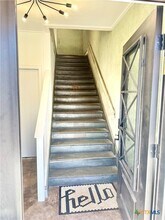 123 W May St in Yoakum, TX - Foto de edificio - Building Photo