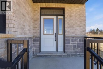 127 Dunnigan Dr in Kitchener, ON - Building Photo - Building Photo