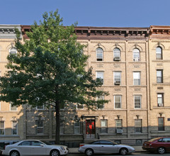 155 Newton St in Brooklyn, NY - Building Photo - Building Photo