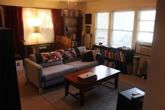 611 Clifford Dr in Austin, TX - Building Photo - Building Photo