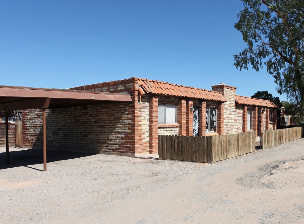 3064-3066 Cherry Ave in Tucson, AZ - Building Photo