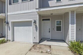 5817 Bay Pl in Panama City, FL - Building Photo - Building Photo