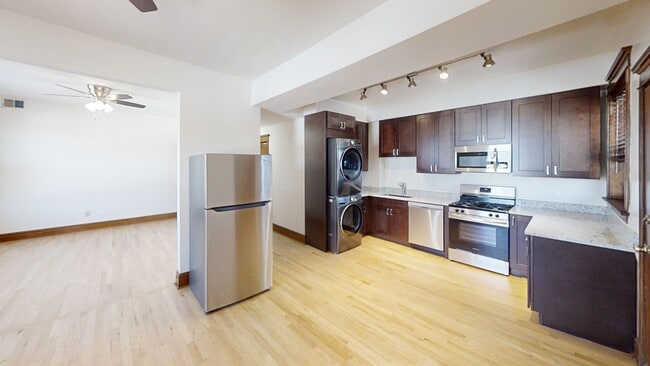 3124 N California Ave in Chicago, IL - Building Photo - Building Photo