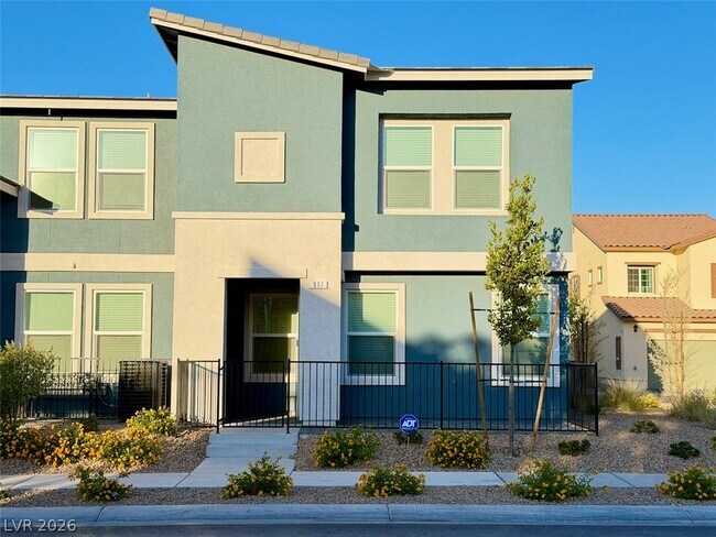 property at 917 Violet Heron St