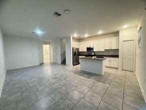 7465 Stone Crk Trl in Kissimmee, FL - Building Photo - Building Photo