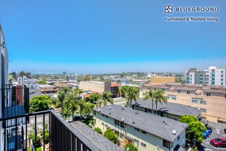 3638 Motor Ave, Unit FL6-ID808 in Los Angeles, CA - Building Photo - Building Photo