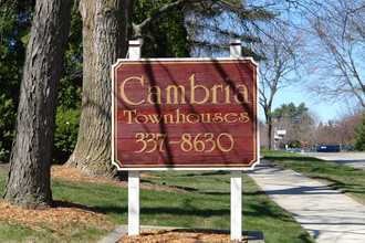 Cambria Townhomes in East Lansing, MI - Building Photo - Building Photo