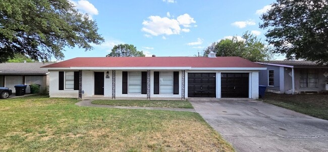 property at 806 Northstar Dr