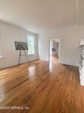 304 E 5th St in Jacksonville, FL - Foto de edificio - Building Photo