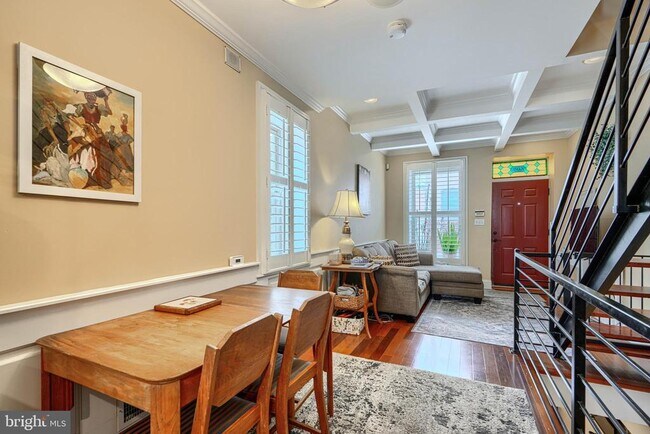 property at 600 S Robinson St